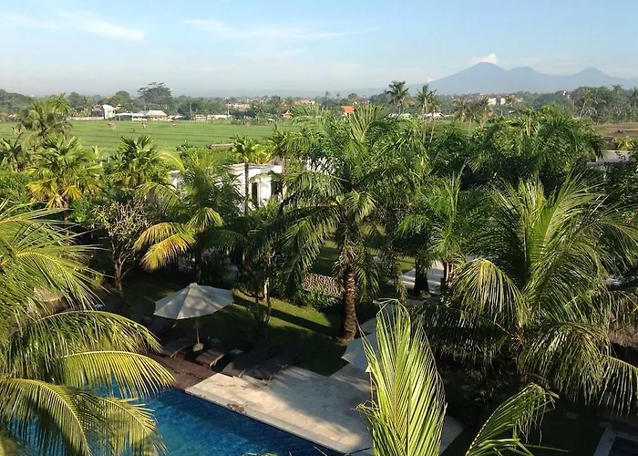 Seminyak Garden 酒店 3*