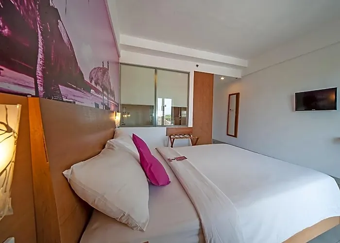 Seminyak Garden 酒店 3*